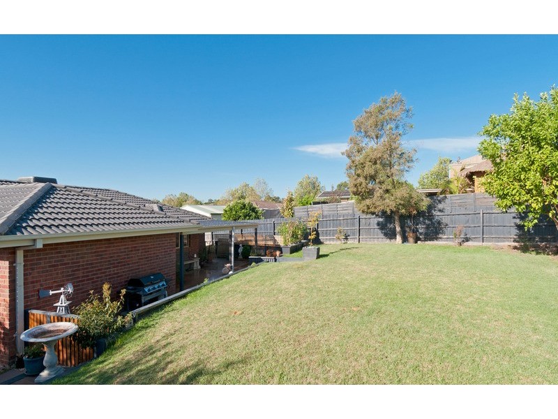 16a Wimbledon Court, Mooroolbark VIC 3138