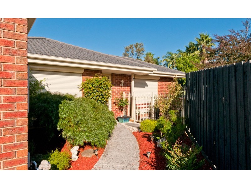 16a Wimbledon Court, Mooroolbark VIC 3138