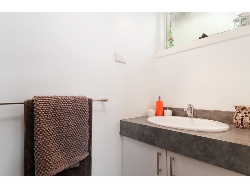 23 Nambour Drive, Mooroolbark VIC 3138