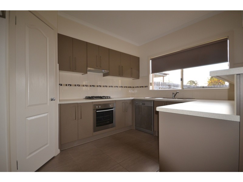 5/15-17 Manchester Road, Mooroolbark VIC 3138