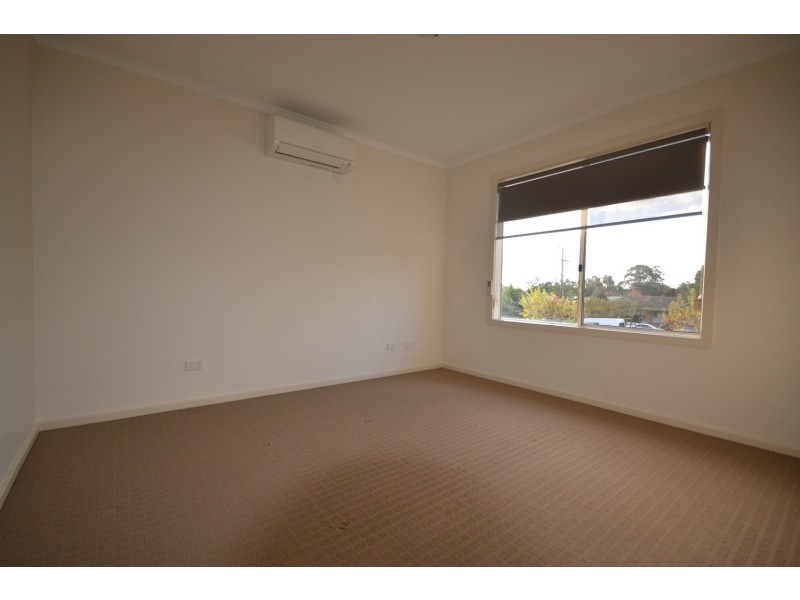 5/15-17 Manchester Road, Mooroolbark VIC 3138