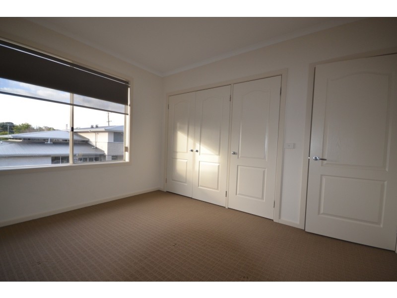 5/15-17 Manchester Road, Mooroolbark VIC 3138