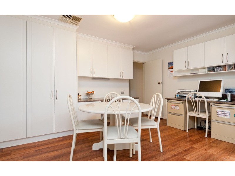 13 Hedwig Drive, Mooroolbark VIC 3138