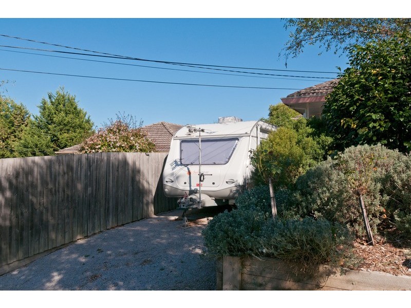 13 Hedwig Drive, Mooroolbark VIC 3138