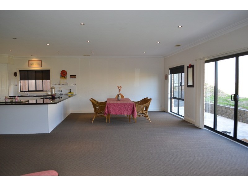 80 Larbert Road, Mooroolbark VIC 3138