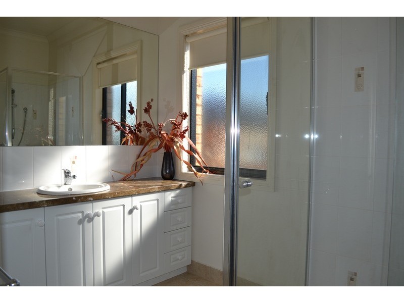 80 Larbert Road, Mooroolbark VIC 3138