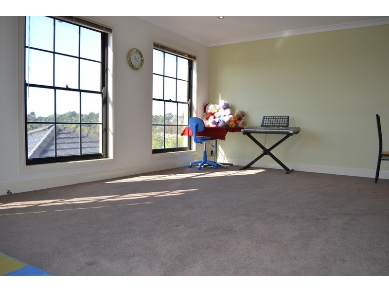 80 Larbert Road, Mooroolbark VIC 3138