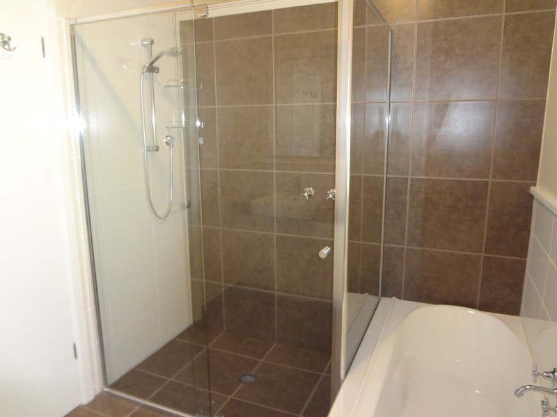 43 Canterbury  Road, Montrose VIC 3765