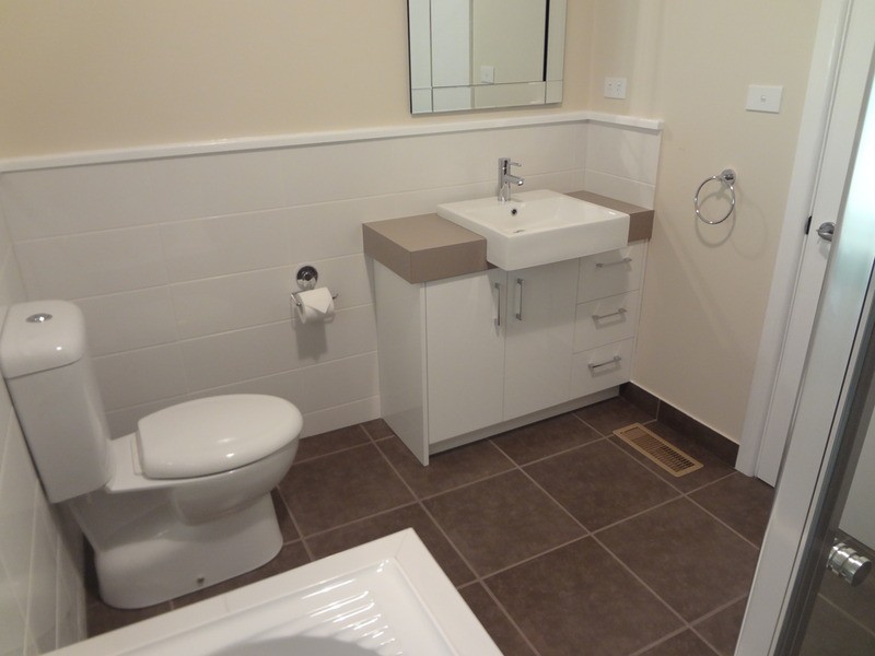 43 Canterbury  Road, Montrose VIC 3765