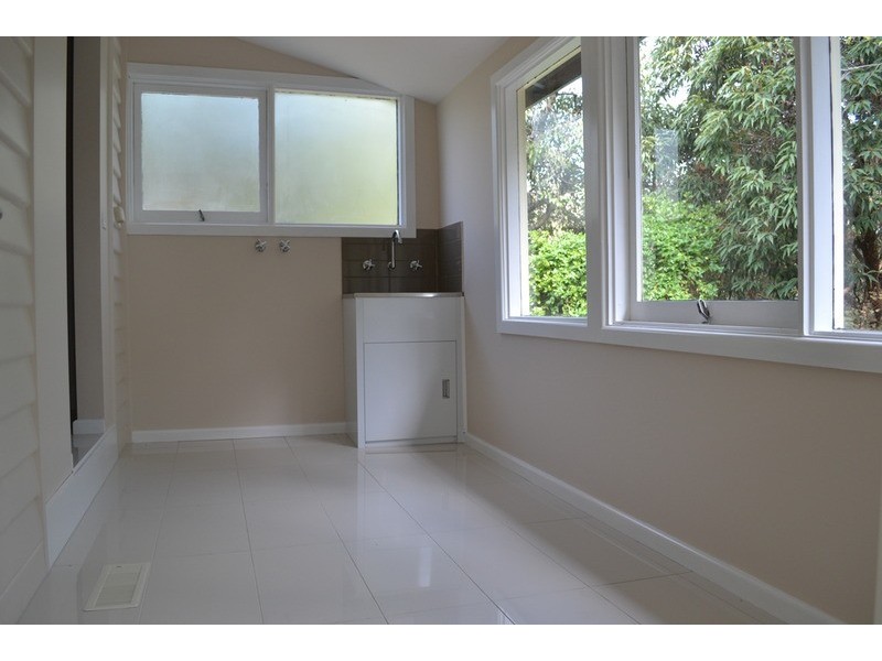 43 Canterbury  Road, Montrose VIC 3765