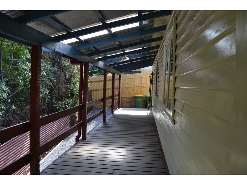 43 Canterbury  Road, Montrose VIC 3765