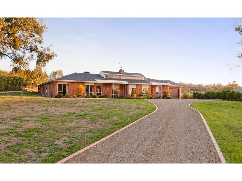 30 Warburton Highway, Lilydale VIC 3140