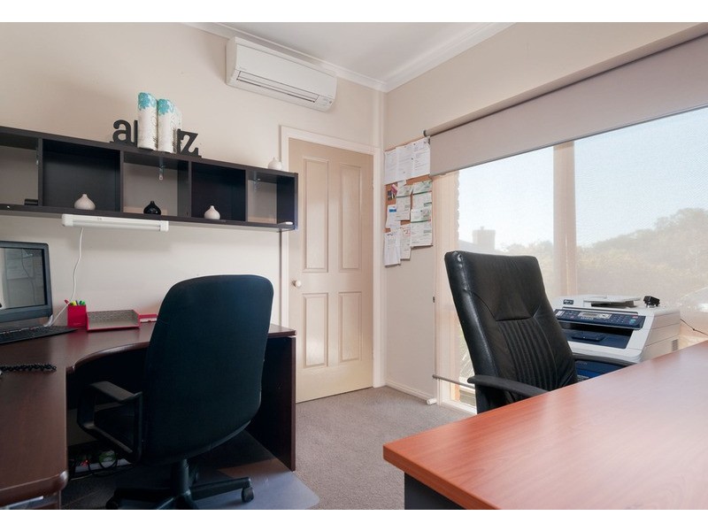 30 Warburton Highway, Lilydale VIC 3140