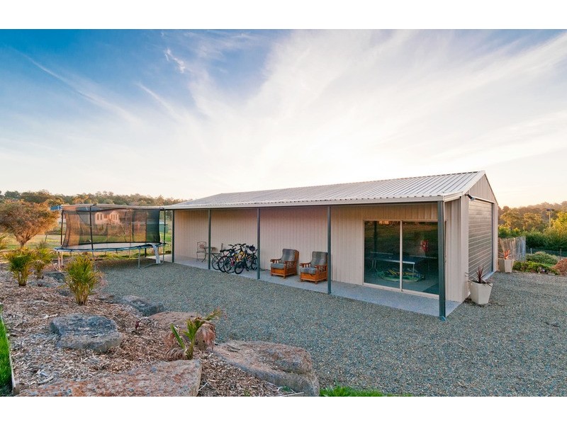 30 Warburton Highway, Lilydale VIC 3140