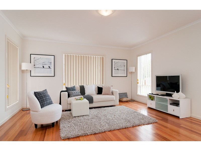 3/15 Manchester Road, Mooroolbark VIC 3138