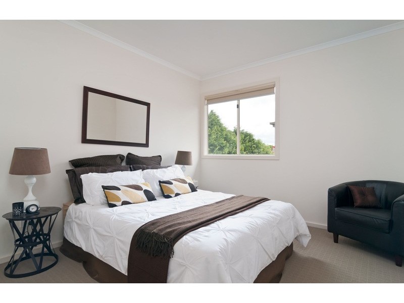 3/15 Manchester Road, Mooroolbark VIC 3138