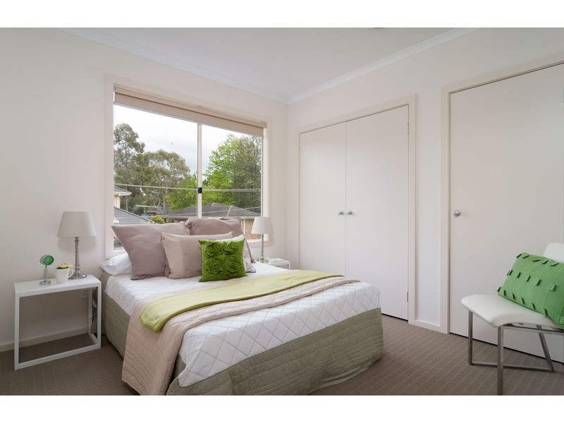 3/15 Manchester Road, Mooroolbark VIC 3138