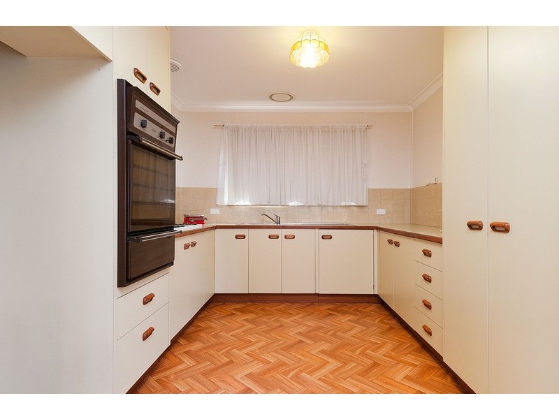 1/245 Hull  Road, Mooroolbark VIC 3138