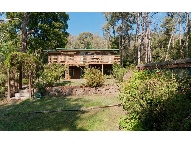 1039 Mt Dandenong Tourist Road, Montrose VIC 3765