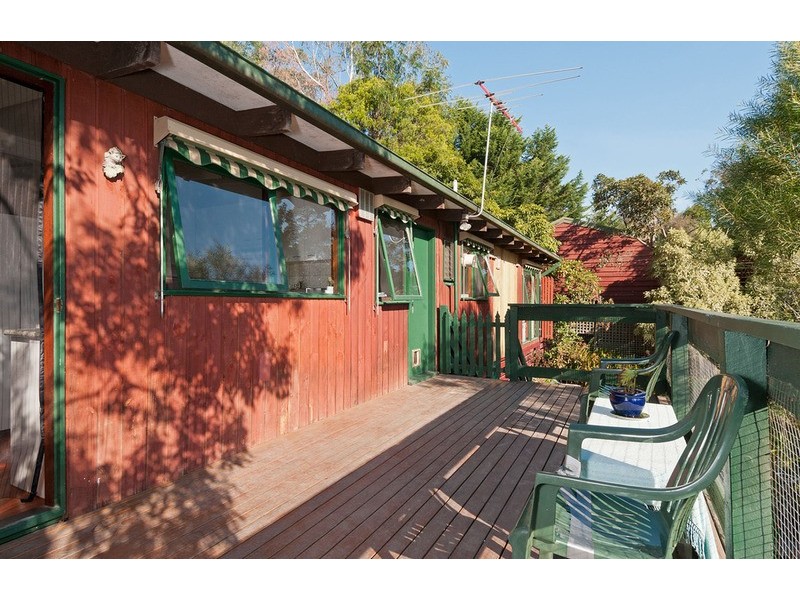 65 Commercial Road, Mount Evelyn VIC 3796