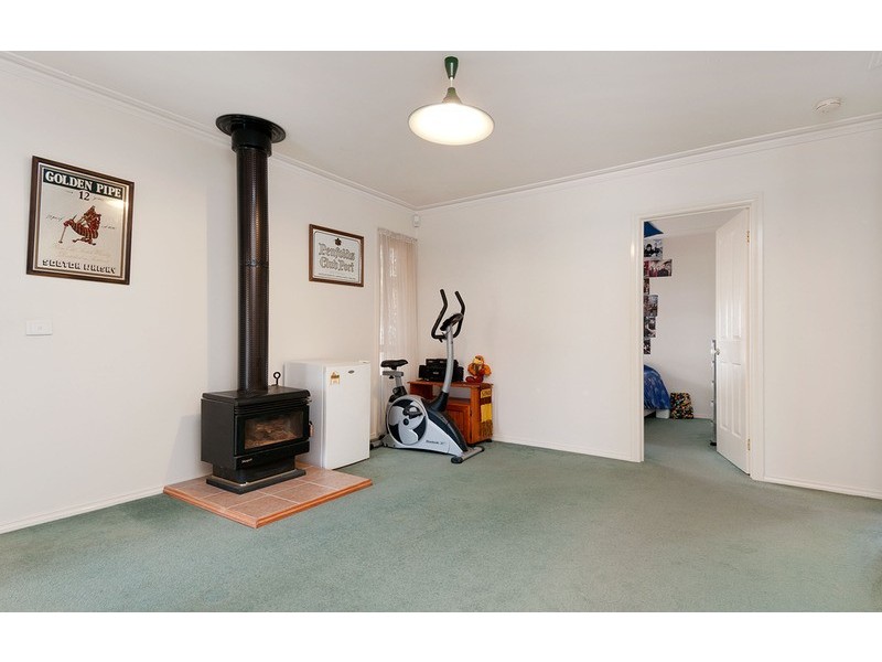 8 Rory  Court, Lilydale VIC 3140