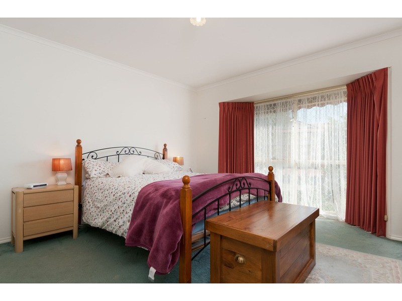 8 Rory  Court, Lilydale VIC 3140