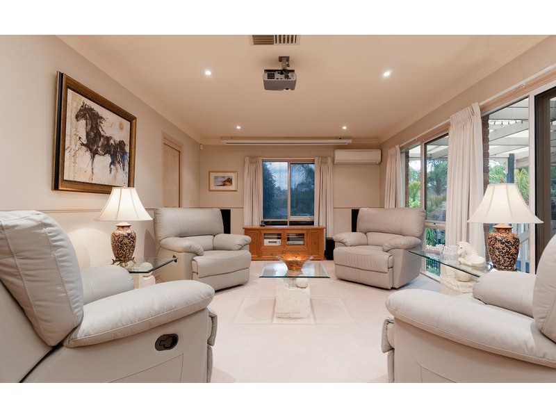 20 Yarra Valley Boulevard, Chirnside Park VIC 3116