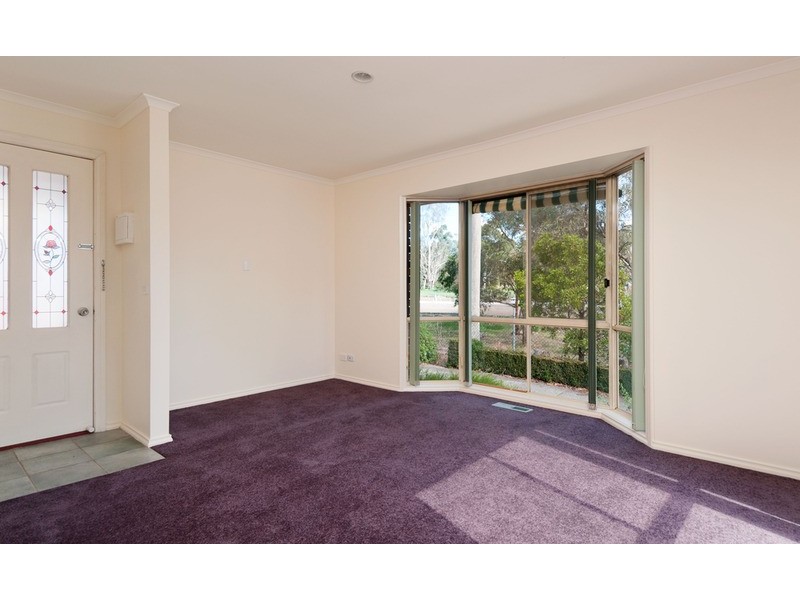 4/10 Dennis Street, Croydon VIC 3136