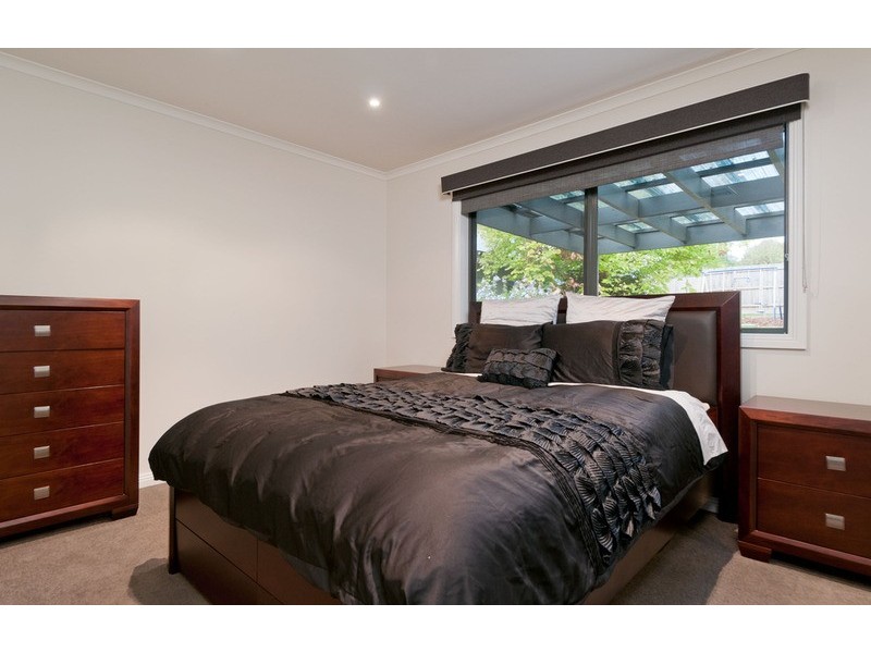 13 Glen Dhu Road, Kilsyth VIC 3137