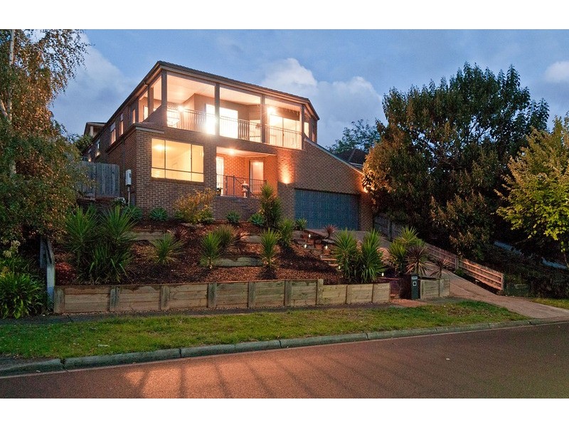 13 Drummerhill Avenue, Mooroolbark VIC 3138