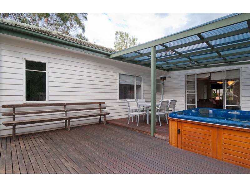 3 Mimosa Avenue, Kilsyth VIC 3137