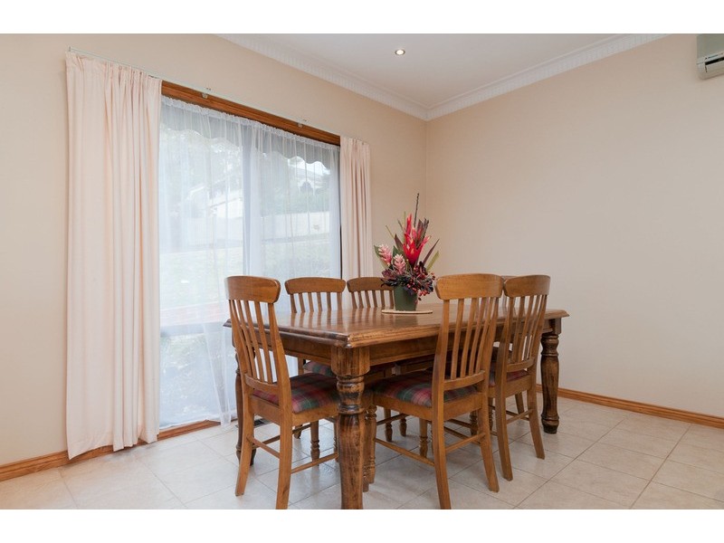 16 Deschamps Avenue, Lilydale VIC 3140