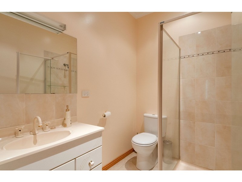 16 Deschamps Avenue, Lilydale VIC 3140