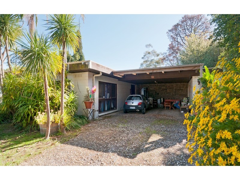 1 Carlyle Street, Croydon VIC 3136