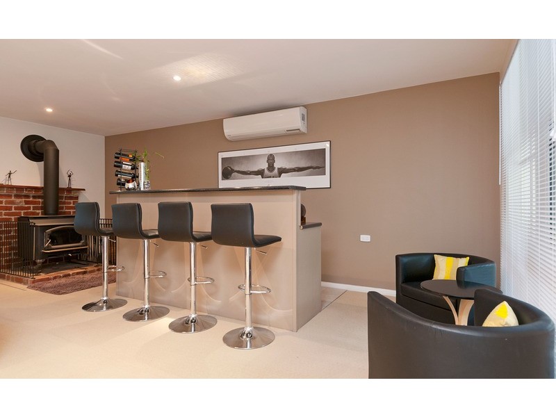 4 Buckmaster  Drive, Mount Evelyn VIC 3796