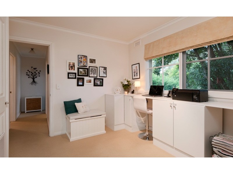 4 Buckmaster  Drive, Mount Evelyn VIC 3796