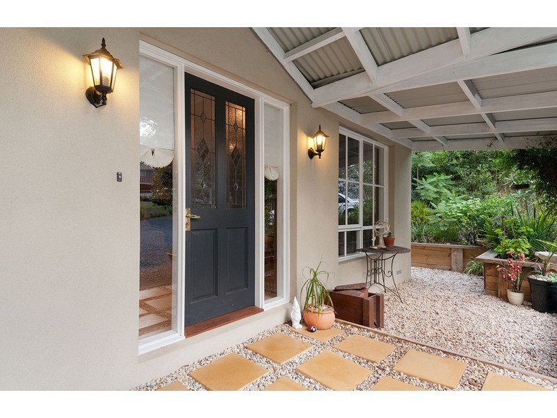 4 Buckmaster  Drive, Mount Evelyn VIC 3796