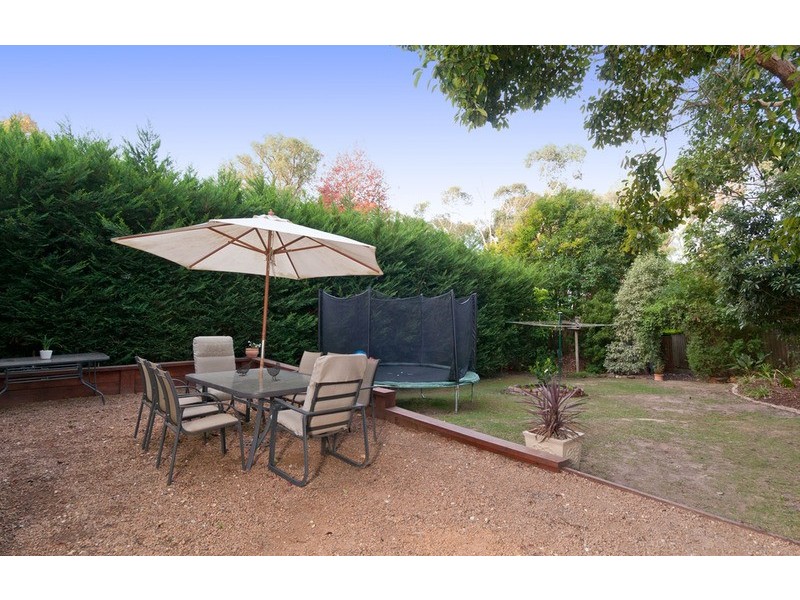 4 Buckmaster  Drive, Mount Evelyn VIC 3796