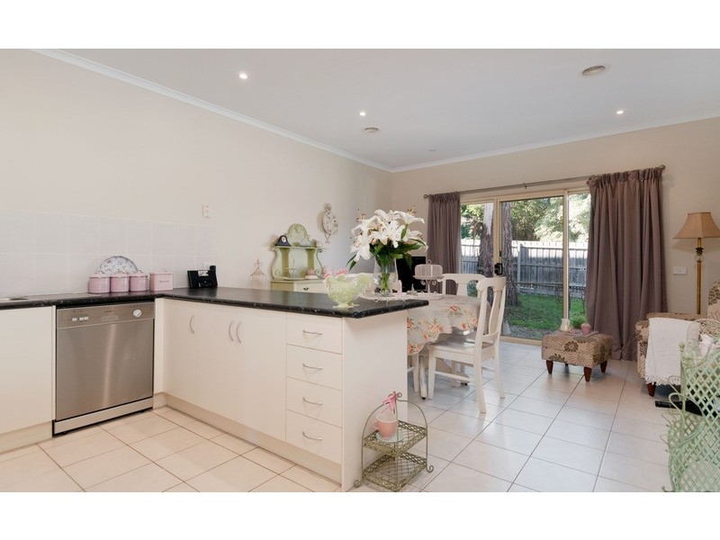 3/7 Elamo Road, Healesville VIC 3777