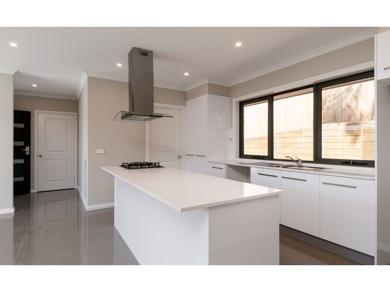 5/75 Victoria  Road, Chirnside Park VIC 3116