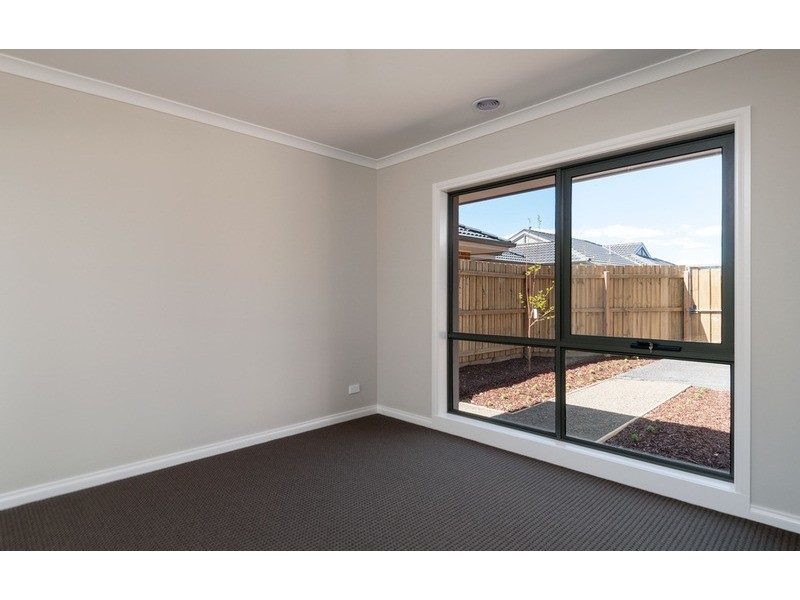 5/75 Victoria  Road, Chirnside Park VIC 3116