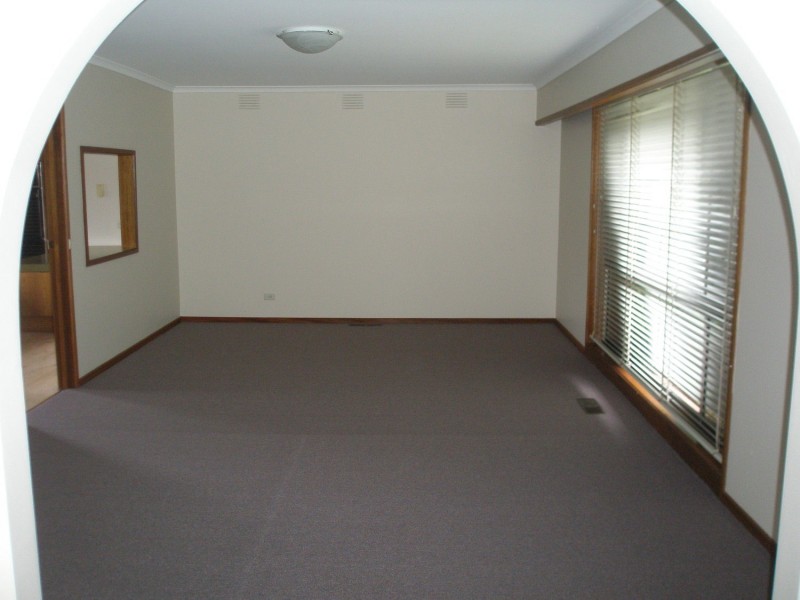 4/208 Hull Road, Mooroolbark VIC 3138