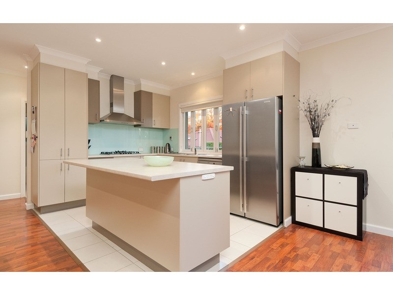 180 Lincoln  Road, Croydon VIC 3136