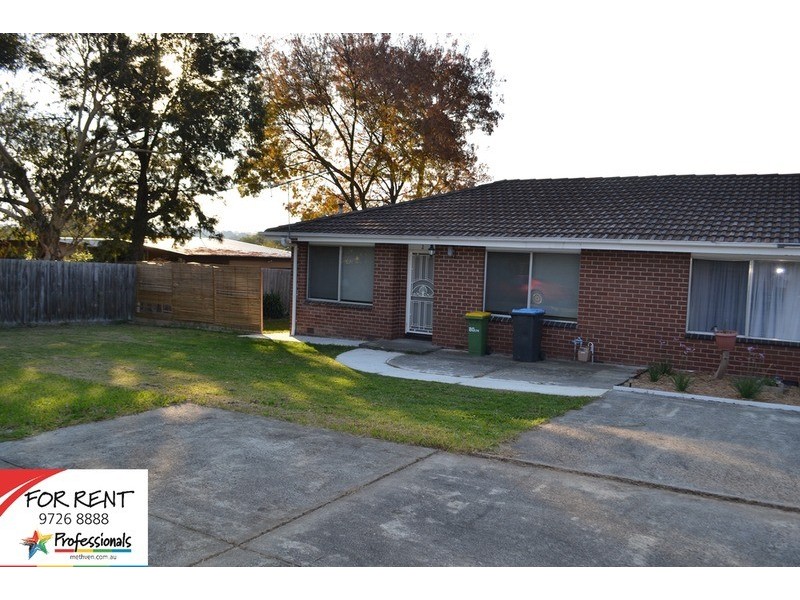 2/3 Violen Street, Bayswater VIC 3153