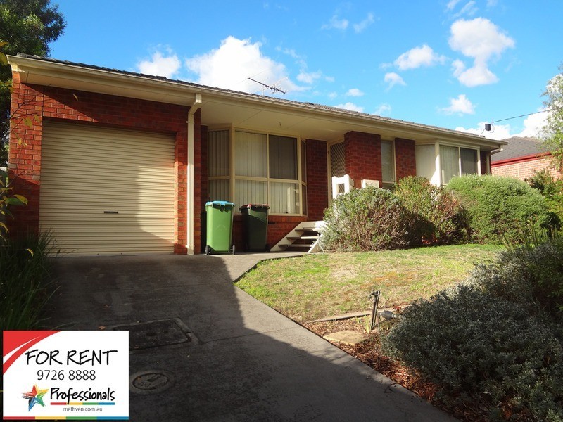 1/6 Churchill Road, Croydon VIC 3136