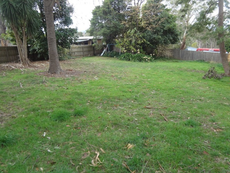 16 Russell Street, Mount Evelyn VIC 3796