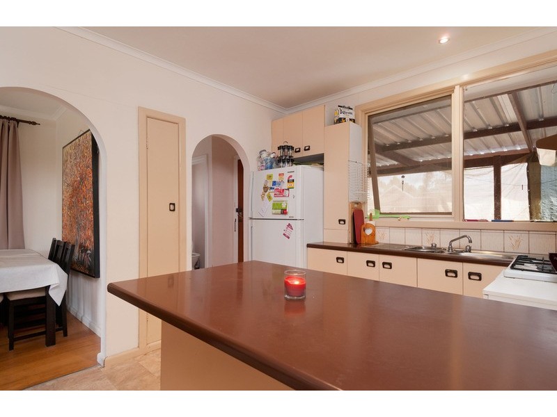 8 Wordsworth Street, Mooroolbark VIC 3138