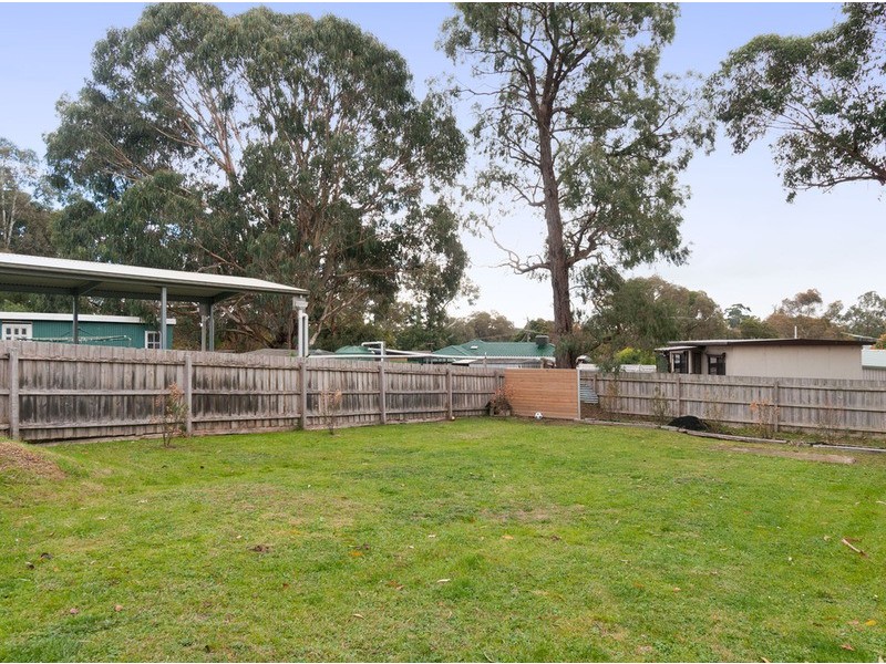 17 Bronwyn Street, Coldstream VIC 3770