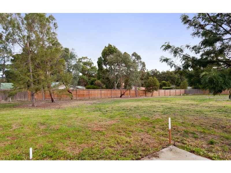 3/14 School Road, Seville VIC 3139