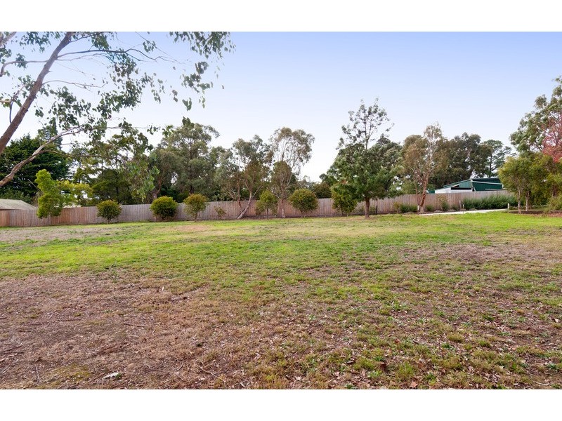 3/14 School Road, Seville VIC 3139